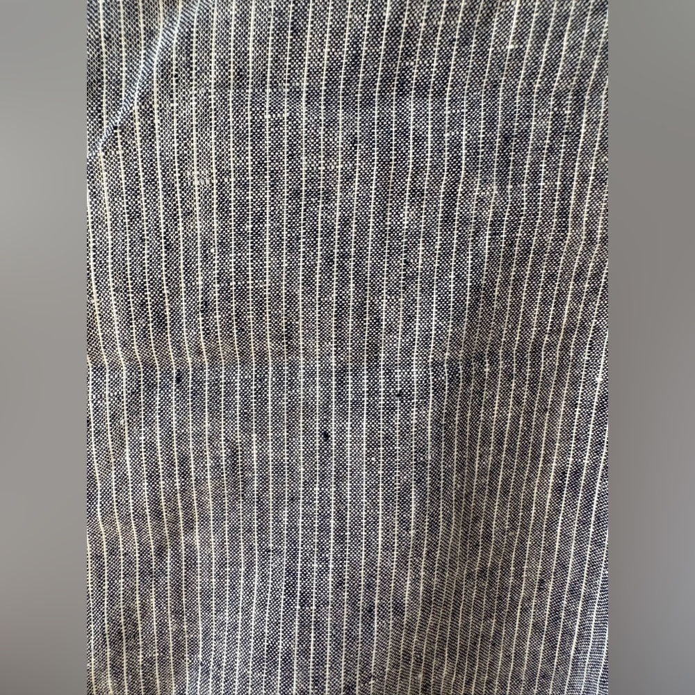 Everlane The Linen Workwear Shirt in Navy Stripe - Size XL - Picture 7 of 7